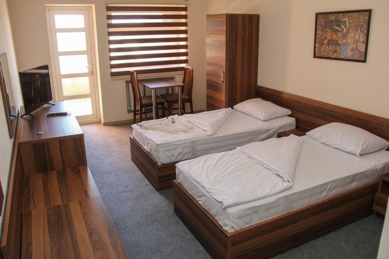 Mavi Dalga Beach Hotel Lokbatan المظهر الخارجي الصورة